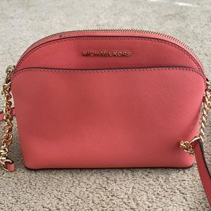 Beautiful Michael Kors Crossbody!!